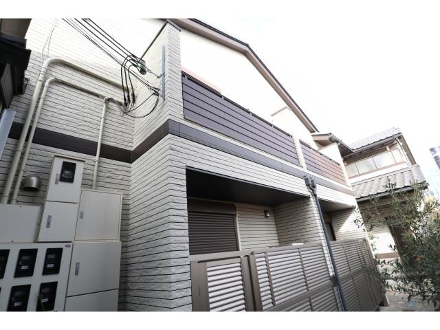  大和路線・関西本線/奈良駅 徒歩3分 1階 築8年