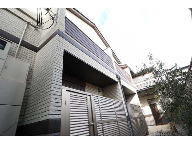  大和路線・関西本線/奈良駅 徒歩3分 1階 築8年