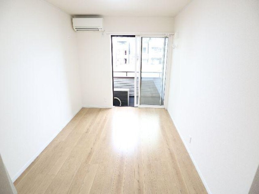  大和路線・関西本線/奈良駅 徒歩3分 1階 築8年