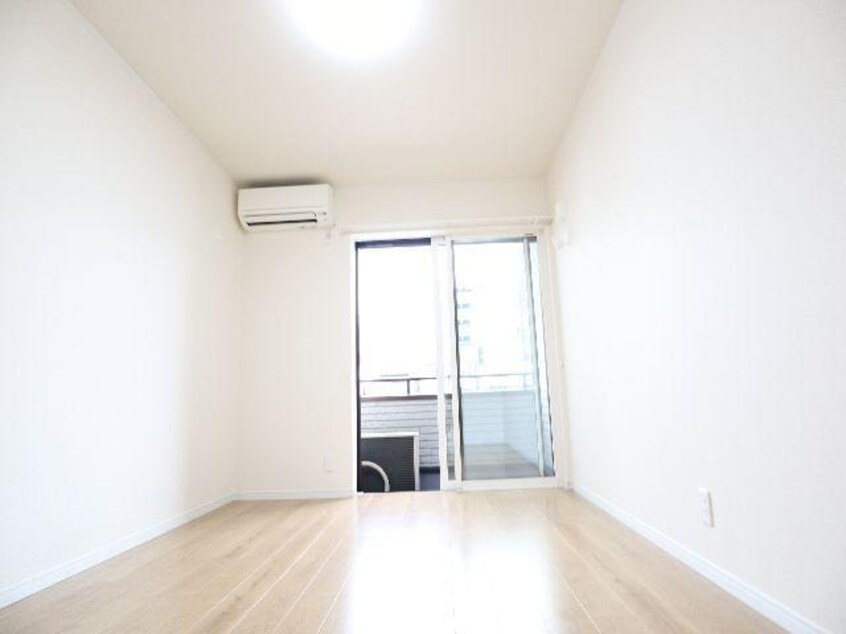  大和路線・関西本線/奈良駅 徒歩3分 1階 築8年