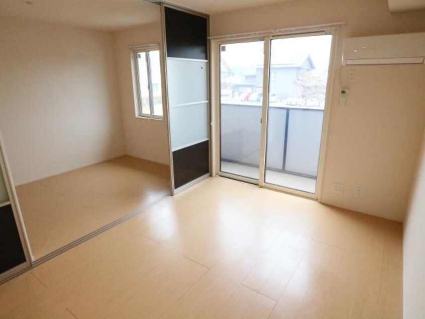  近鉄難波線・奈良線/新大宮駅 徒歩20分 1階 築10年