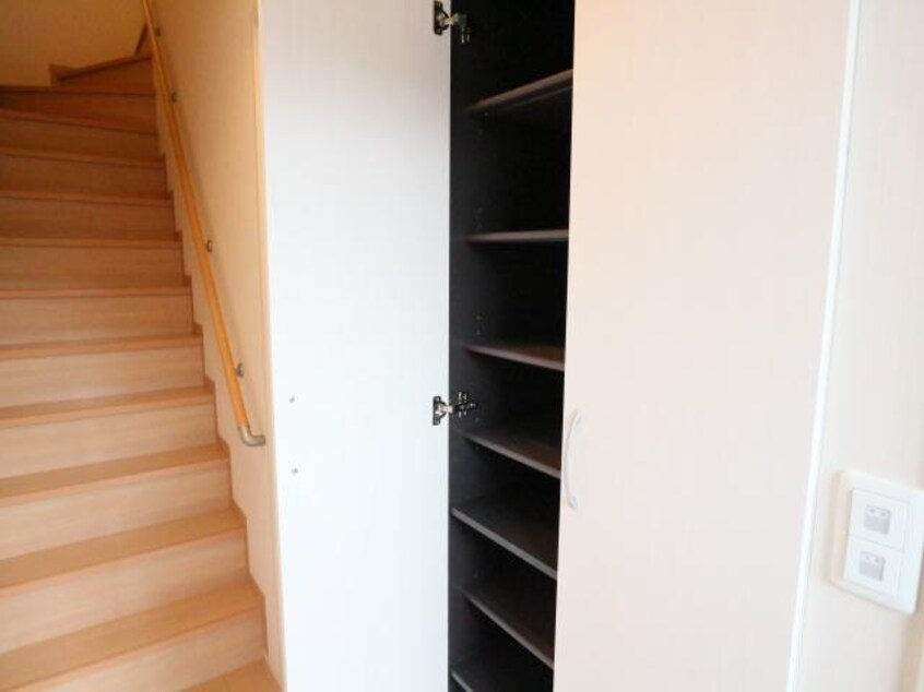  近鉄難波線・奈良線/新大宮駅 徒歩20分 1階 築10年