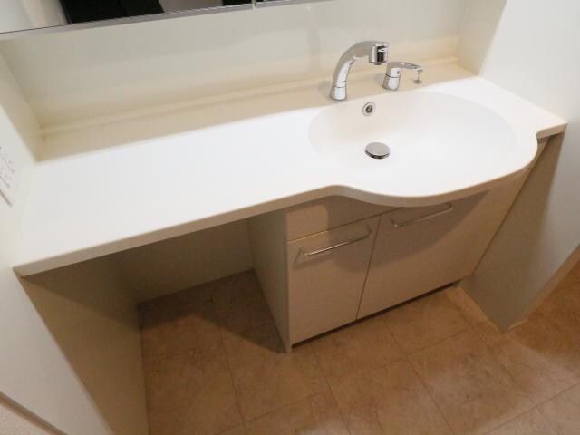  近鉄難波線・奈良線/新大宮駅 徒歩20分 1階 築10年