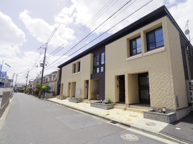  近鉄難波線・奈良線/新大宮駅 徒歩13分 2階 築11年