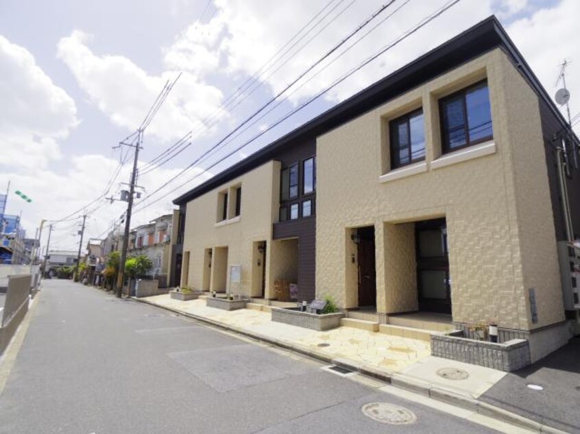  近鉄難波線・奈良線/新大宮駅 徒歩13分 2階 築11年