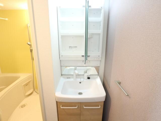  近鉄難波線・奈良線/新大宮駅 徒歩13分 2階 築11年