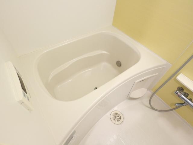  近鉄難波線・奈良線/新大宮駅 徒歩13分 2階 築11年