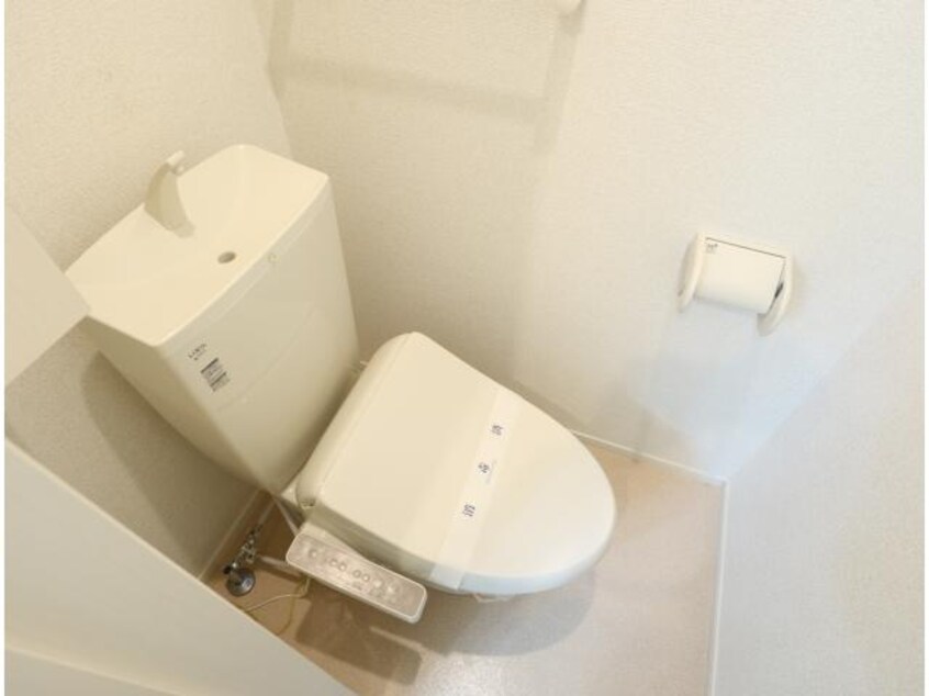  近鉄難波線・奈良線/新大宮駅 徒歩14分 2階 築8年