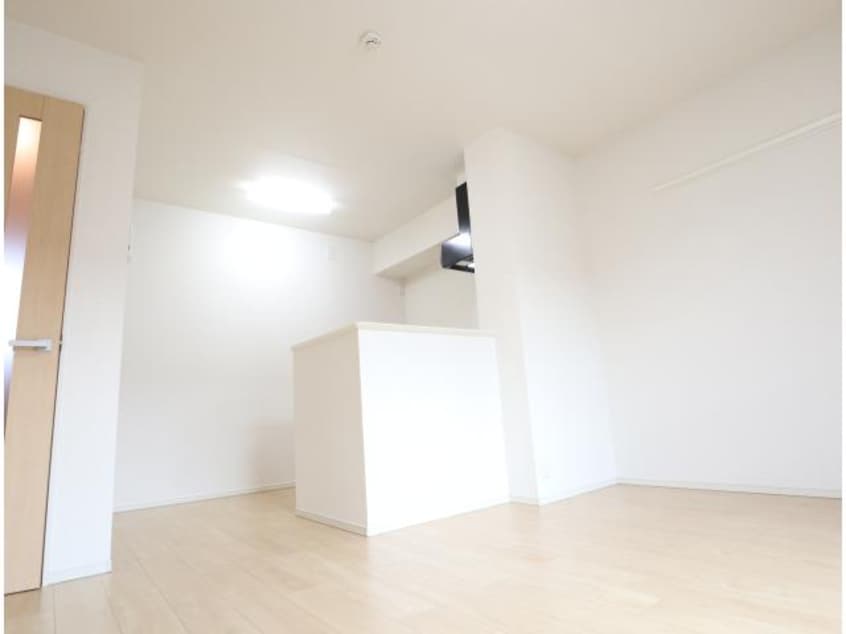  近鉄難波線・奈良線/新大宮駅 徒歩14分 2階 築8年