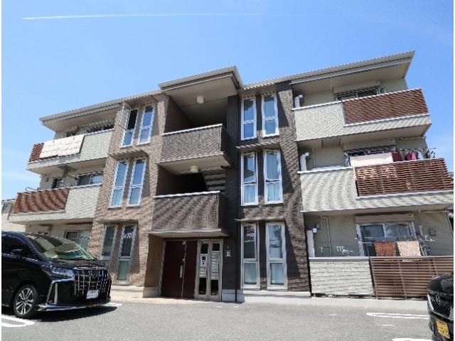  近鉄難波線・奈良線/新大宮駅 徒歩17分 1階 築7年