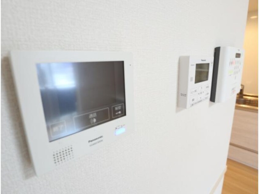  近鉄難波線・奈良線/近鉄奈良駅 バス20分西九条下車:停歩1分 1階 築7年