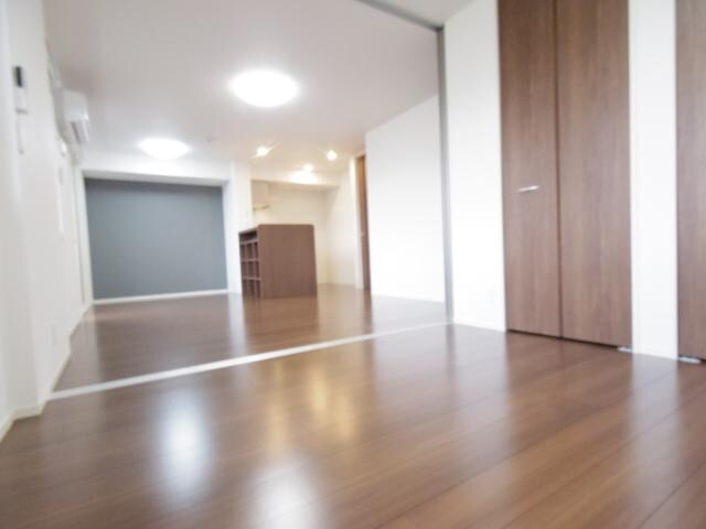  近鉄難波線・奈良線/新大宮駅 徒歩12分 2階 築6年