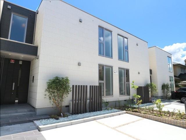  大和路線・関西本線/奈良駅 バス12分北の庄下車:停歩3分 2階 築4年