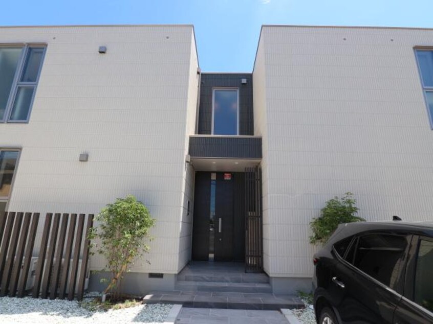  大和路線・関西本線/奈良駅 バス12分北の庄下車:停歩3分 2階 築4年