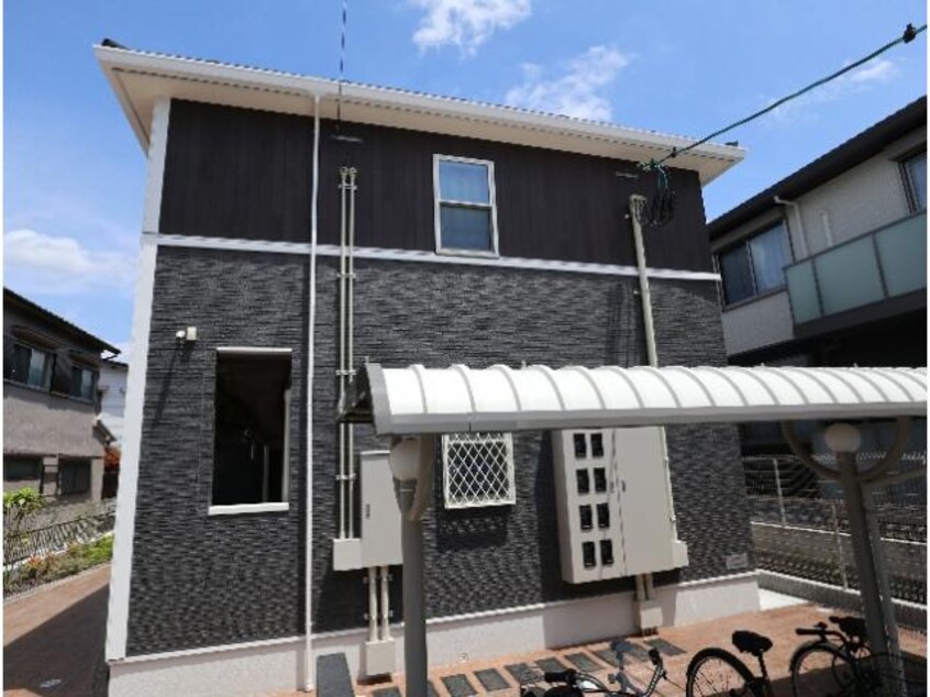  大和路線・関西本線/奈良駅 バス9分北神殿下車:停歩6分 1階 築3年
