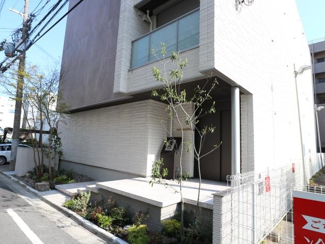  近鉄難波線・奈良線/新大宮駅 徒歩5分 2階 築3年