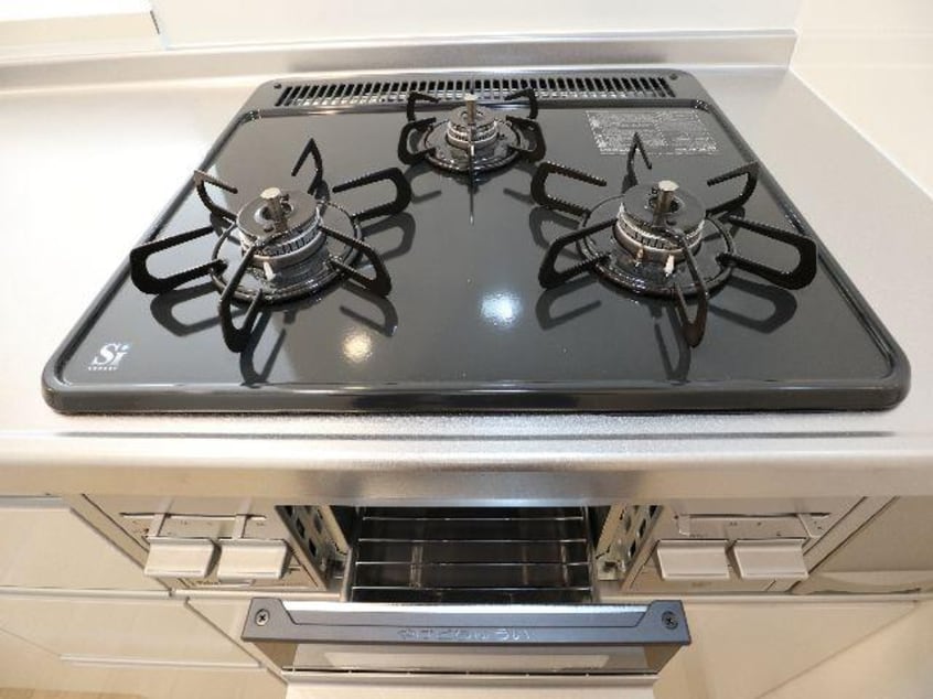  大和路線・関西本線/木津駅 バス5分市坂下車:停歩2分 1階 築3年