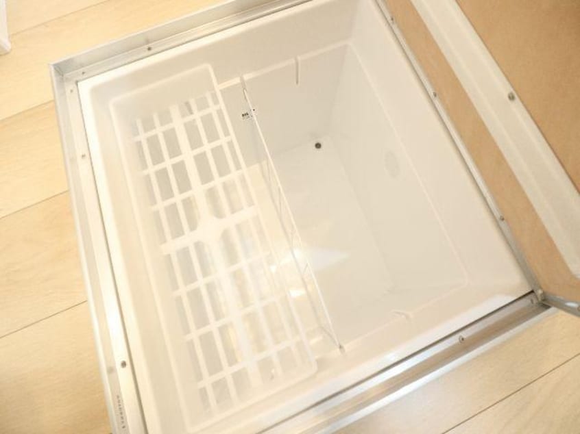  大和路線・関西本線/木津駅 バス5分市坂下車:停歩2分 1階 築3年