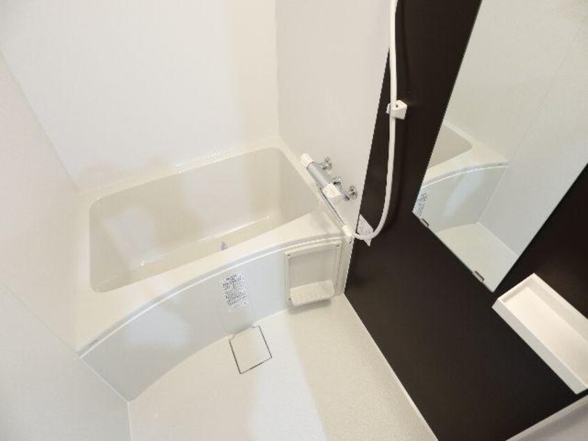  近鉄難波線・奈良線/近鉄奈良駅 徒歩2分 2階 築3年