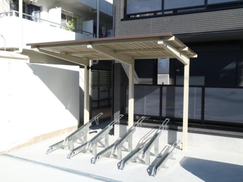  近鉄難波線・奈良線/近鉄奈良駅 徒歩2分 2階 築3年