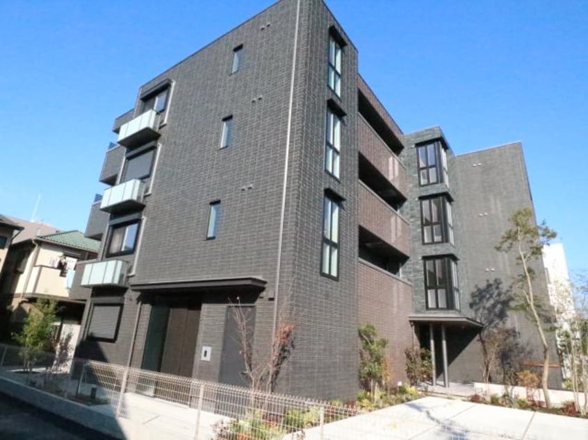  近鉄難波線・奈良線/近鉄奈良駅 徒歩14分 2階 築3年