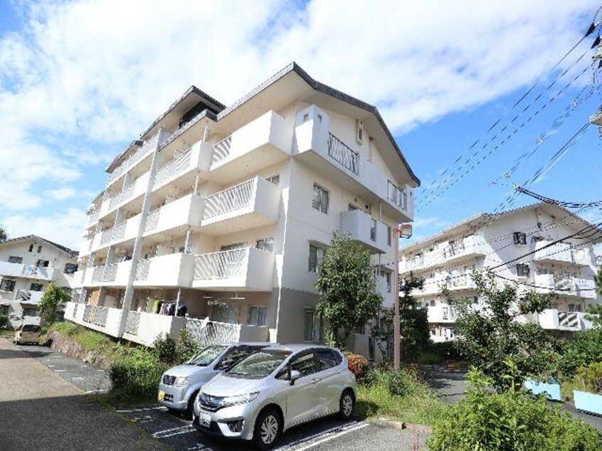  近鉄難波線・奈良線/近鉄奈良駅 バス10分青山4丁目下車:停歩2分 2階 築35年