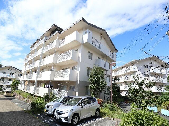  近鉄難波線・奈良線/近鉄奈良駅 バス10分青山4丁目下車:停歩2分 5階 築35年