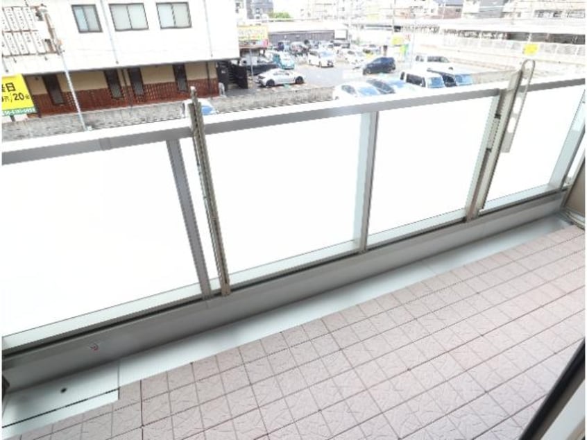  近鉄難波線・奈良線/新大宮駅 徒歩1分 3階 築2年