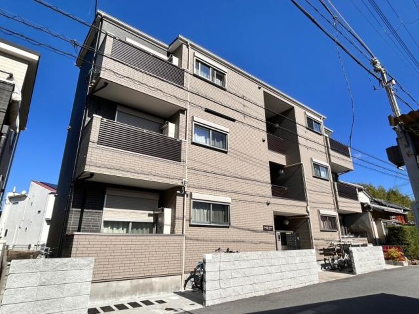  近鉄難波線・奈良線/近鉄奈良駅 徒歩10分 3階 築2年