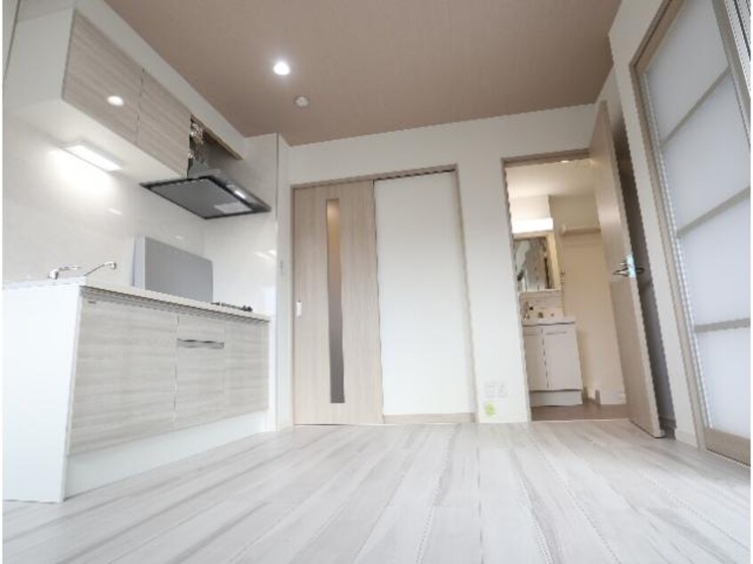  近鉄難波線・奈良線/近鉄奈良駅 徒歩10分 3階 築2年