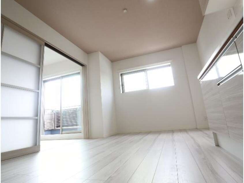  近鉄難波線・奈良線/近鉄奈良駅 徒歩10分 3階 築2年