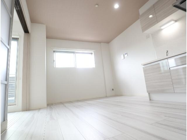  近鉄難波線・奈良線/近鉄奈良駅 徒歩10分 3階 築2年