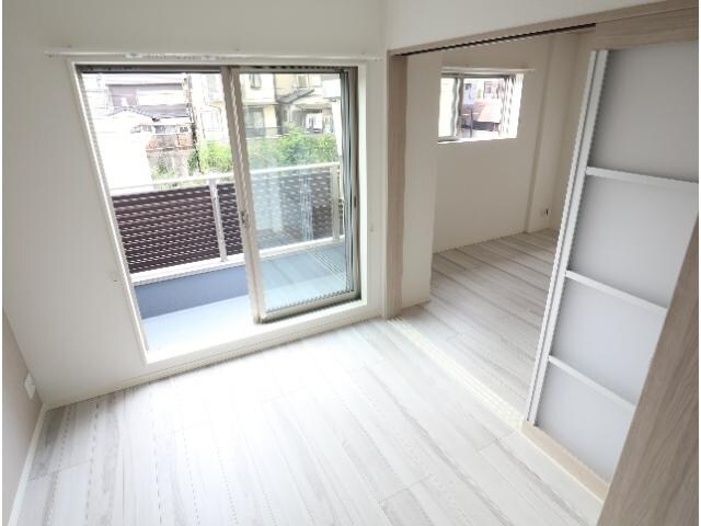  近鉄難波線・奈良線/近鉄奈良駅 徒歩10分 3階 築2年