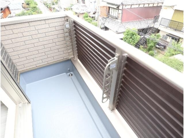  近鉄難波線・奈良線/近鉄奈良駅 徒歩10分 3階 築2年