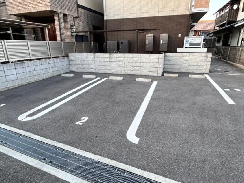  近鉄難波線・奈良線/近鉄奈良駅 徒歩9分 1階 築2年