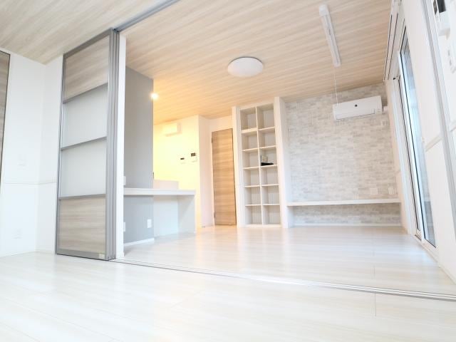  近鉄難波線・奈良線/近鉄奈良駅 徒歩9分 1階 築2年