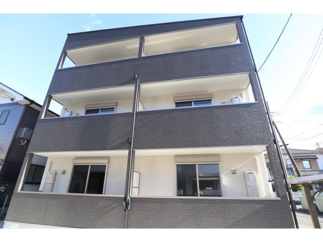  近鉄難波線・奈良線/新大宮駅 徒歩9分 3階 築2年