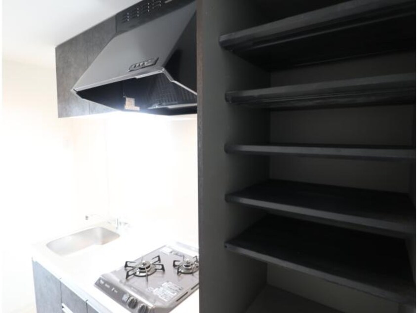  近鉄難波線・奈良線/新大宮駅 徒歩9分 3階 築2年