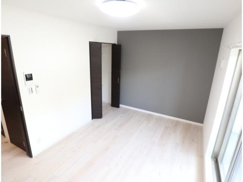  近鉄難波線・奈良線/新大宮駅 徒歩9分 3階 築2年