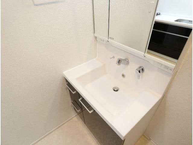  近鉄難波線・奈良線/近鉄奈良駅 徒歩9分 2階 築2年