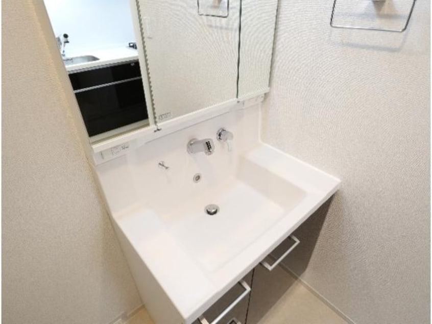  近鉄難波線・奈良線/近鉄奈良駅 徒歩9分 1階 築1年