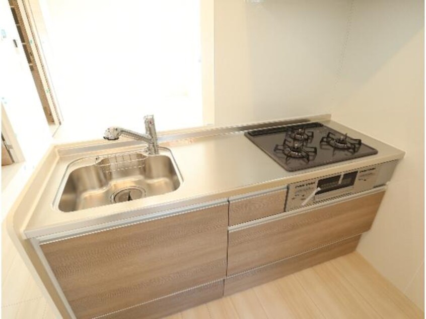  近鉄難波線・奈良線/近鉄奈良駅 バス10分南方町下車:停歩1分 2階 築2年