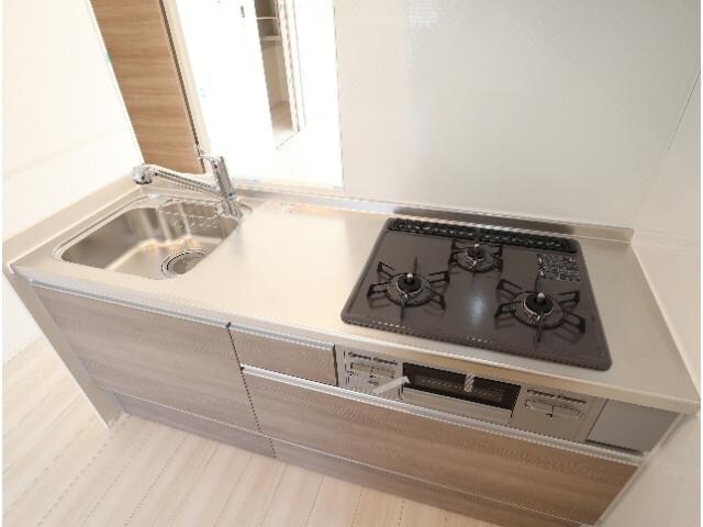  近鉄難波線・奈良線/近鉄奈良駅 バス10分南方町下車:停歩1分 2階 築2年