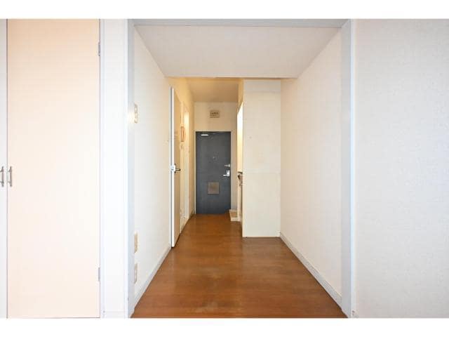  近鉄難波線・奈良線/近鉄奈良駅 バス9分北神殿下車:停歩6分 1階 築27年