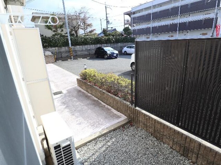  近鉄難波線・奈良線/近鉄奈良駅 バス20分大和ハウス前下車:停歩3分 1階 築14年