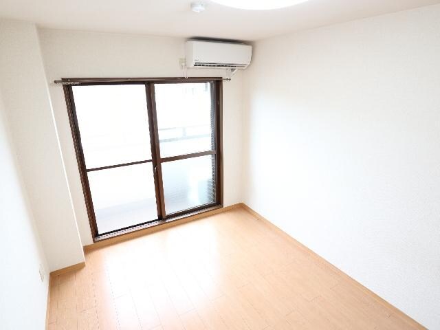  近鉄難波線・奈良線/近鉄奈良駅 徒歩7分 4階 築28年