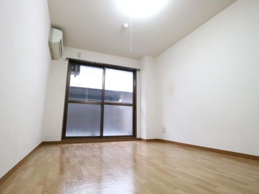  近鉄難波線・奈良線/近鉄奈良駅 徒歩7分 2階 築27年