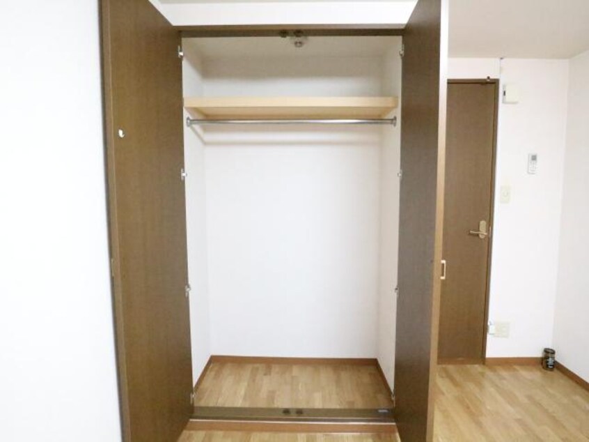  近鉄難波線・奈良線/近鉄奈良駅 徒歩7分 2階 築27年