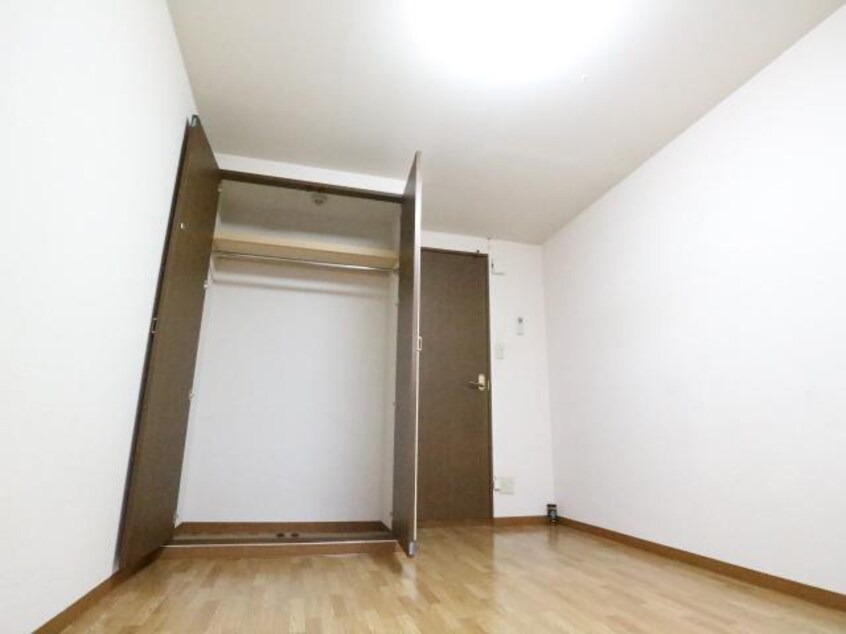  近鉄難波線・奈良線/近鉄奈良駅 徒歩7分 2階 築27年