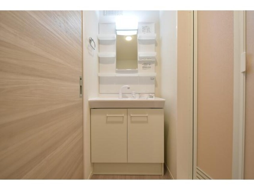  大和路線・関西本線/奈良駅 バス15分辰市農協下車:停歩3分 2階 1年未満